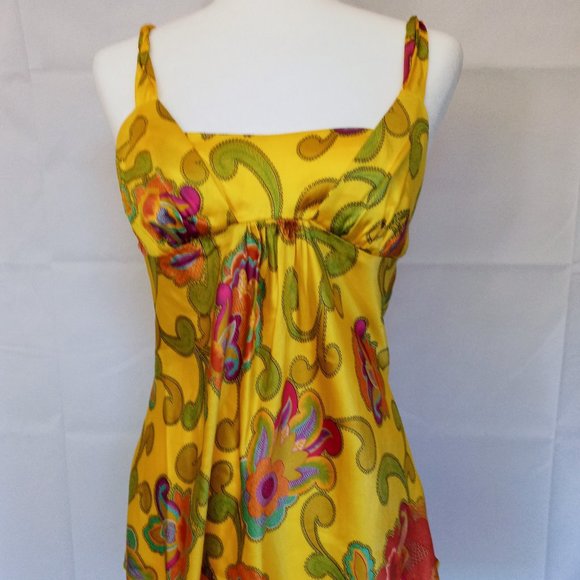 Trina Turk Silk Blouse Top Yellow Florals - Picture 1 of 7